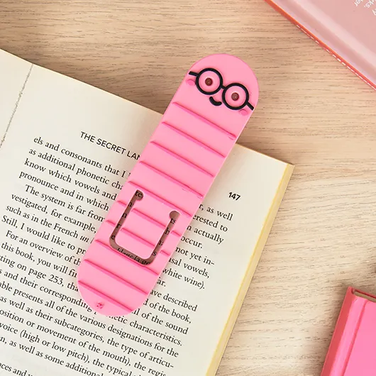 Bookworm Reading Light & Bookmark – Flexible LED Book Light
