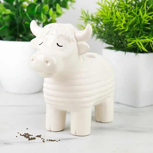Highland Cow Chia Planter