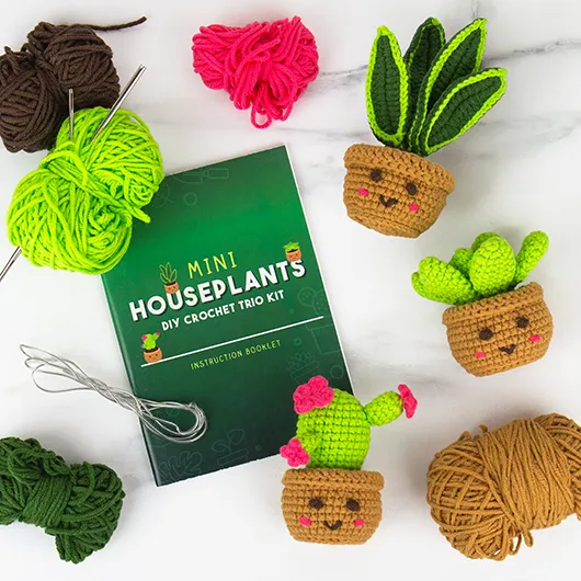 Mini Houseplants DIY Crochet Trio Kit – Create 3 Adorable Plants