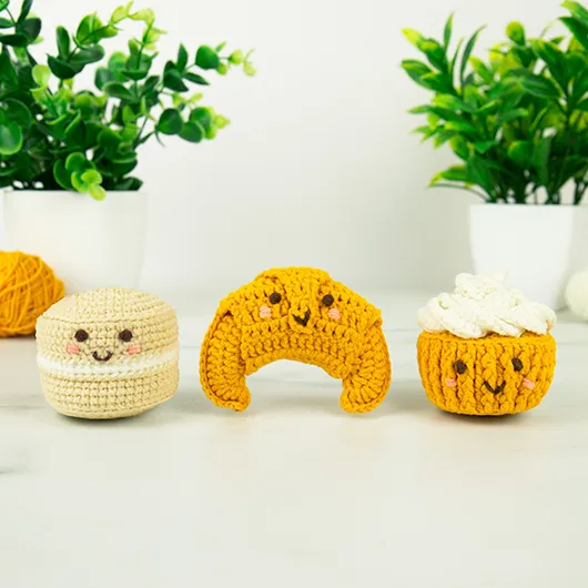 Mini Patisserie DIY Crochet Trio Kit – Create 3 Sweet Treats