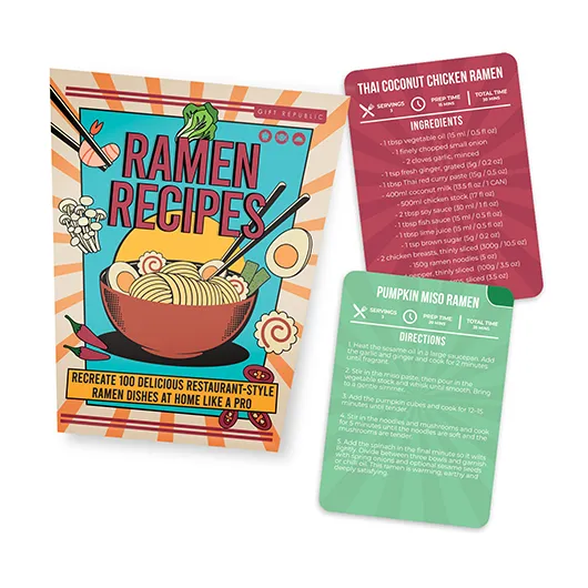Ramen Recipes – 100 Flavourful Ramen Dishes in a Fun Recipe Card Pack